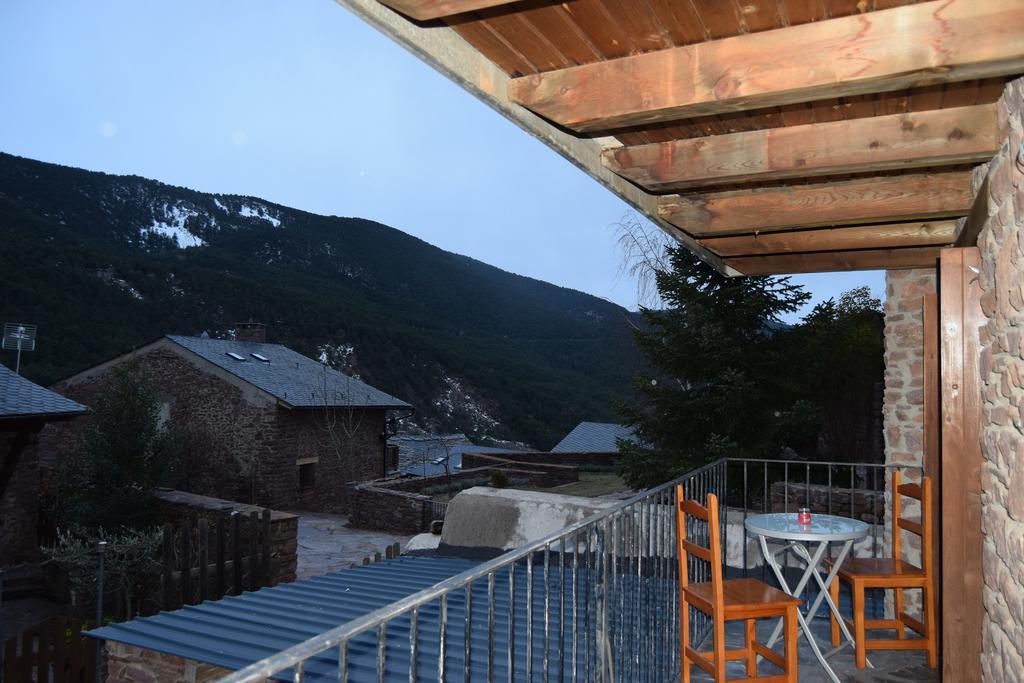 El Corralet De Cal Tonico Apartment Llagunes Exterior photo